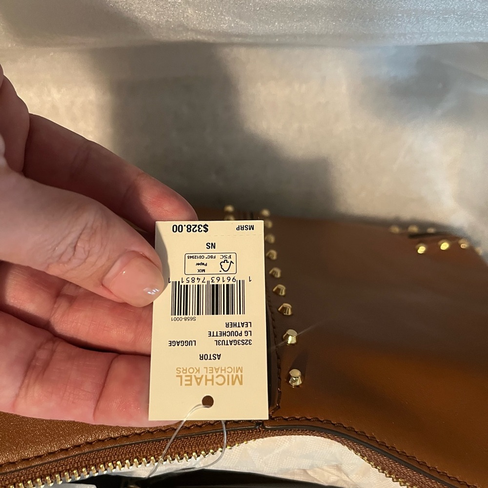 Michael Kors Tan Studded Shoulder Bag - Picture 2 of 10